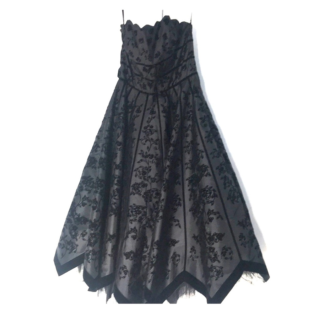 Betsy Johnson Black Strapless Evening Collection
